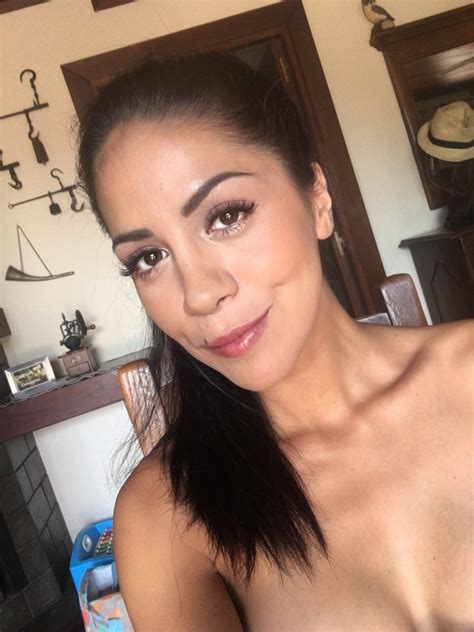 Soraya Makeup Artist On Twitter Last Makeup For Joybearpictures