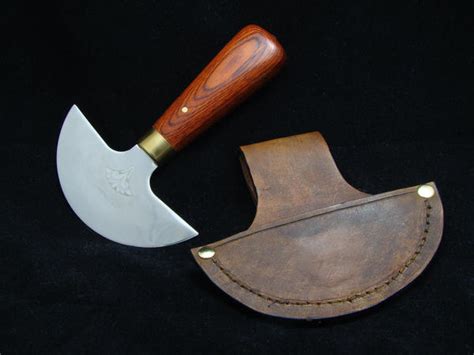 head knife  seamus leather workshop leather tooling leather stamps