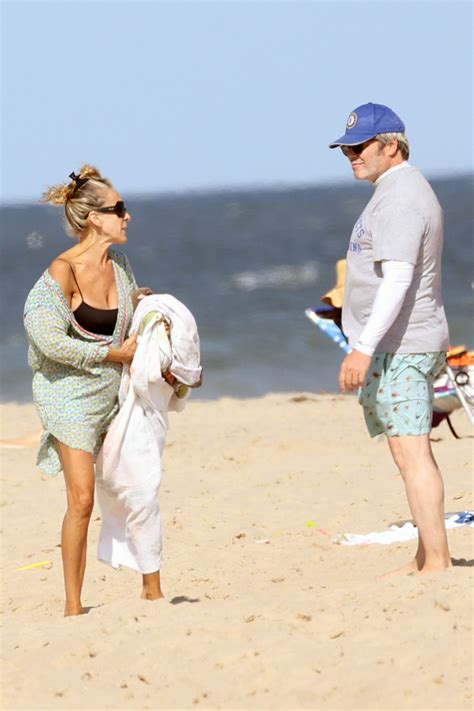 Sarah Jessica Parker Has Beach Day Amid Sex And The City