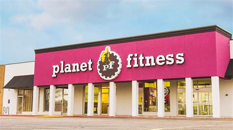gym  conway ar   oak st planet fitness