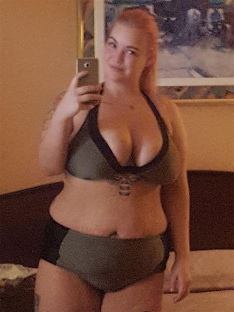 Plus Size Beauty Pageant Finalist Flaunts Curvy Figure In