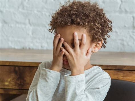 overwhelmed child manage big feelings thinkpsych