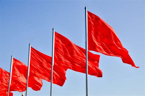 red flags  early onset dementia