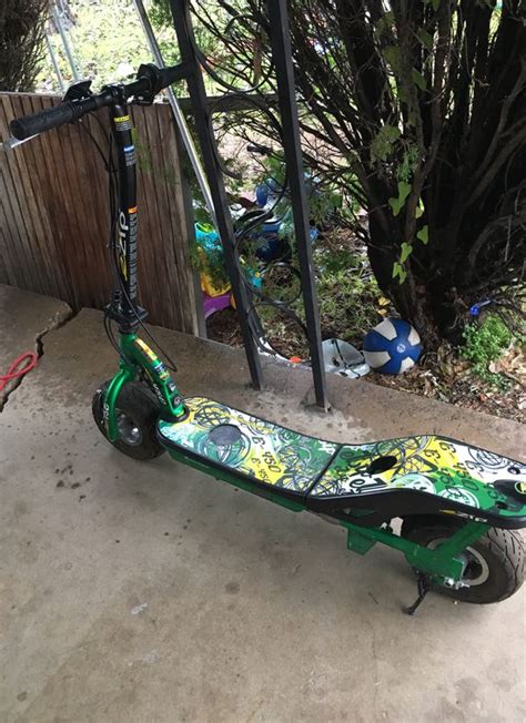 ezip electric scooter  green  sale  euless tx offerup