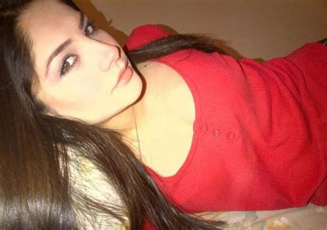 cute pakistani desi girl neelam muneer lifestyle 350