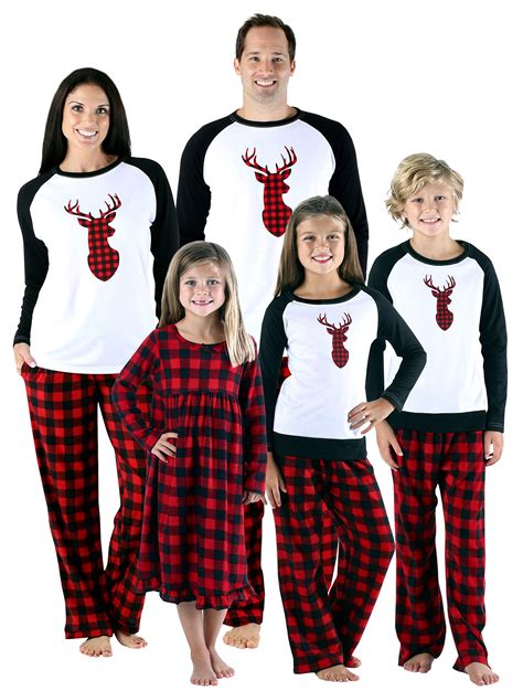 sleepytimepjs matching family christmas pajama sets fleece pj sets christmas countdown
