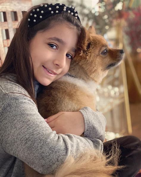 iryana leila en confinement avec sa chienne noblesse royautes