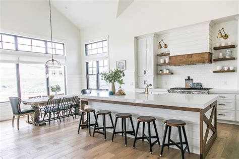 gorgeous modern farmhouse kitchens