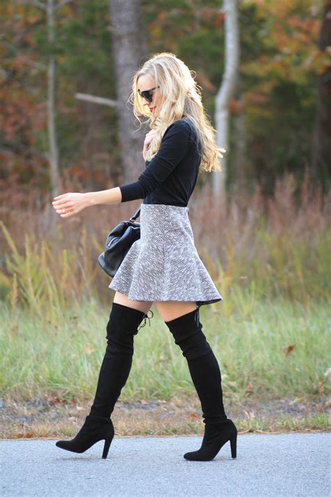 { Coveted Black Turtleneck Tweed Flounce Skirt And Otk