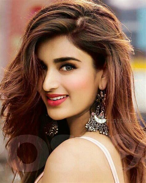 niddhi agerwal niddhi agerwal pinterest femme rousse amazone et guerriers