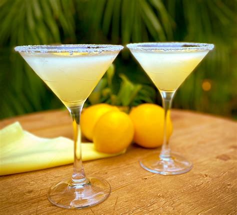 lemon drop martini  art  food  wine