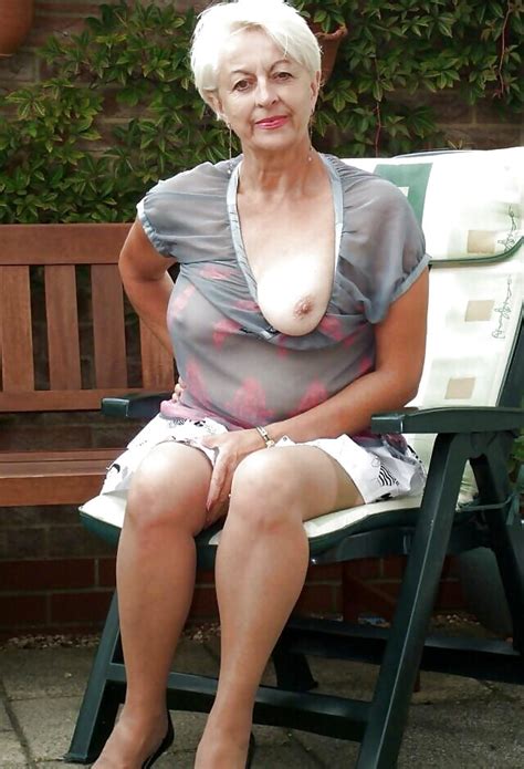 Mature Ladies With One Tit In And One Tit Out 20 Pics
