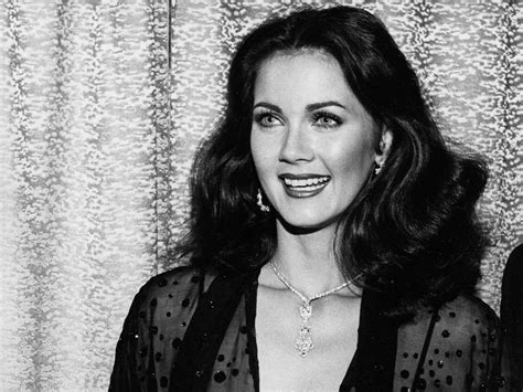 Lynda Carter Lynda Carter Wallpaper 36138136 Fanpop Page 43