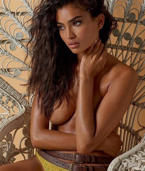 kelly gale the fappening topless and nude collection