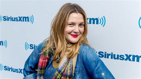 bizarre drew barrymore interview sparks hfpa apology hollywood reporter