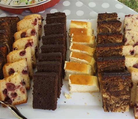 assorted cakes simons cakes amazing cakes made fresh daily on the