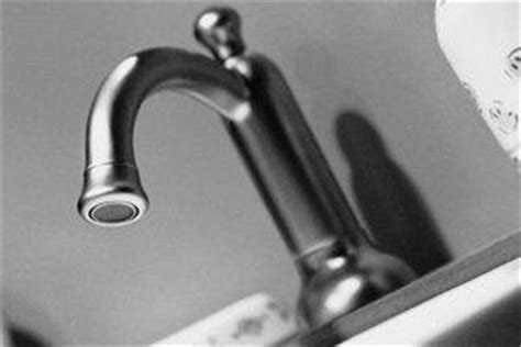 faucet installation costs average price  replace  sink faucet