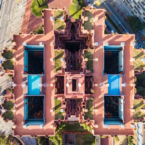 fotografias aereas en drone de barcelona archdaily colombia
