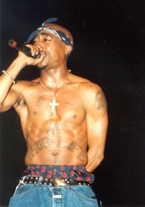 61 2pac Wallpaper For Iphone