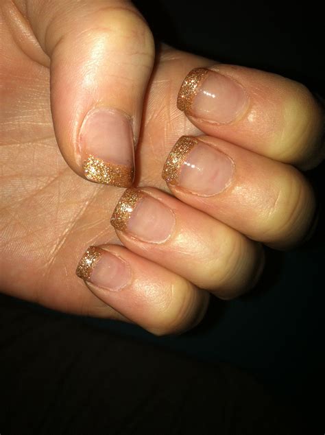 Pin By Elizabeth Bertone On Nails French Tip Acrylic Nails Gold