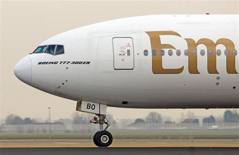 emirates boeing    ebo nose charmfocus flickr