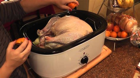 season  cook  turkey   electric roaster youtube