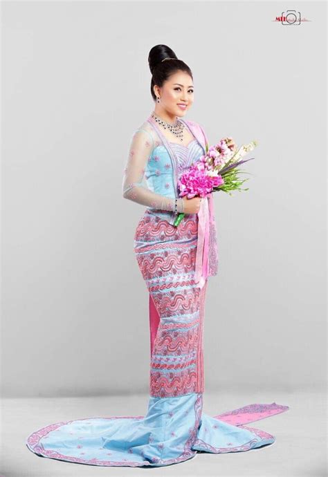 khay sett thwin myanmar traditional dress traditional dresses model girl photo myanmar dress