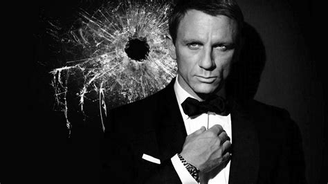 review  spectre  haunting america   dreadfully bad opening song theperrynews