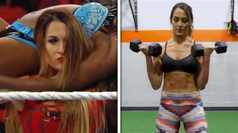 Watch Wwe’s Bella Twins On The 6 Best Workout Moves Gq