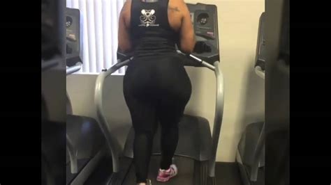 What Happens When Men See Women In Leggings At The Gym