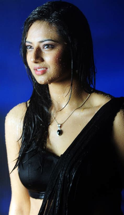 Isha Chawla Bollywood Tamil Actress