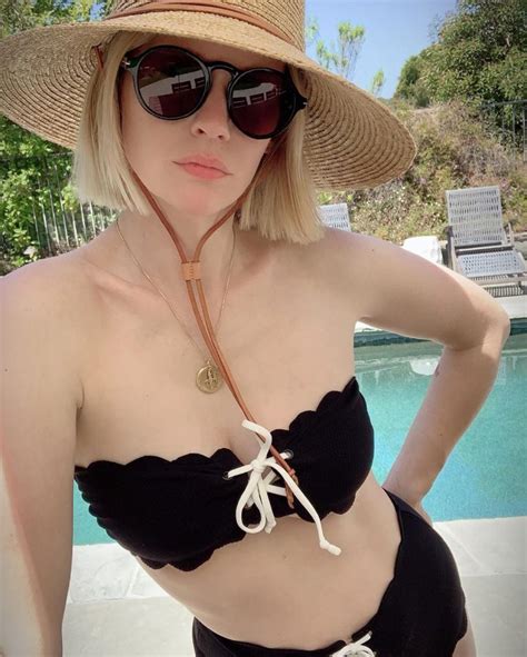 January Jones Sexy Photo By The Pool The Fappening Tv