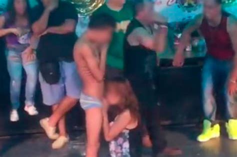 Sexo el antro