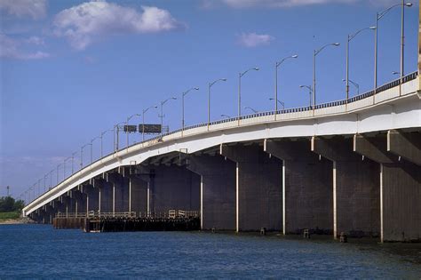 cross bay veterans memorial bridge mta