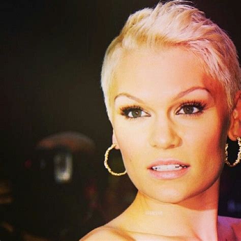 jessie j i love her she s happy inspirational and brave funky