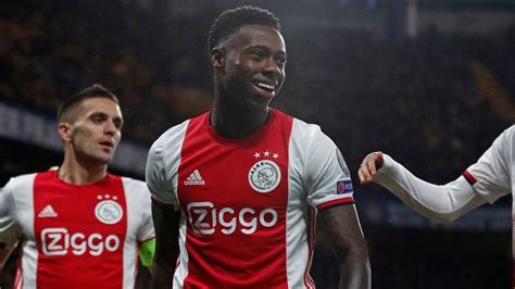 promes admits interest  premier league move  ajaxs referee anger  chelsea sporting