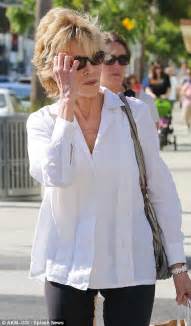 Jane Fonda 74 Looks As Youthful As Ever And Her Secret