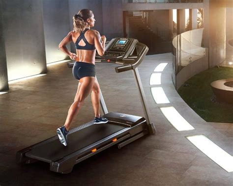 What Is The Best Treadmill For Home Use Fitness Topper