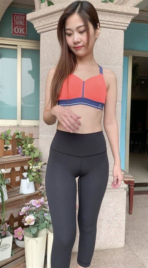 Pin On Sexy Leggings Outfit