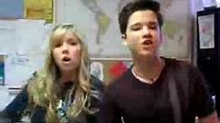 i carly nathan kress and jennette mccurdy singing mcdonalds rap!