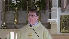 Fr Ray Kelly Performs Hallelujah