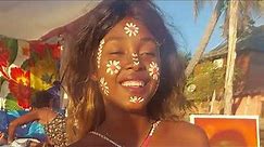 African women body shape painting: the most beautiful in the world (Nosy Be, Madagascar)
