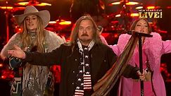 Lynyrd Skynyrd with Elle King and Lainey Wilson Perform "Sweet Home Alabama" At New Year's Eve Live: Nashville's Big Bash