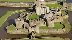 Castle: Caernarfon, Conwy, Harlech and Caerphilly
