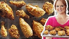 The Pioneer Woman Makes Fried Chicken | The Pioneer Woman | Food Network