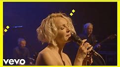 Anna Wyszkoni - Cisza Tak Dobrze Brzmi (Live)