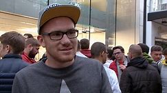 Customers Await New iPhone 6 Release in Germany