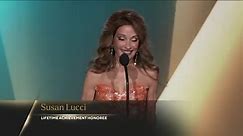 Susan Lucci receives award from Shemar Moore at Daytime Emmys, re-creating memorable 1999 moment