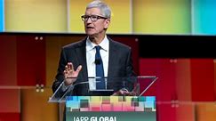 Tim Cook delivers speech railing against “data industrial complex,” sideloading