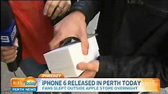 iPhone 6'yı Kutusundan Çıkardığı Gibi Düşüren Çocuk